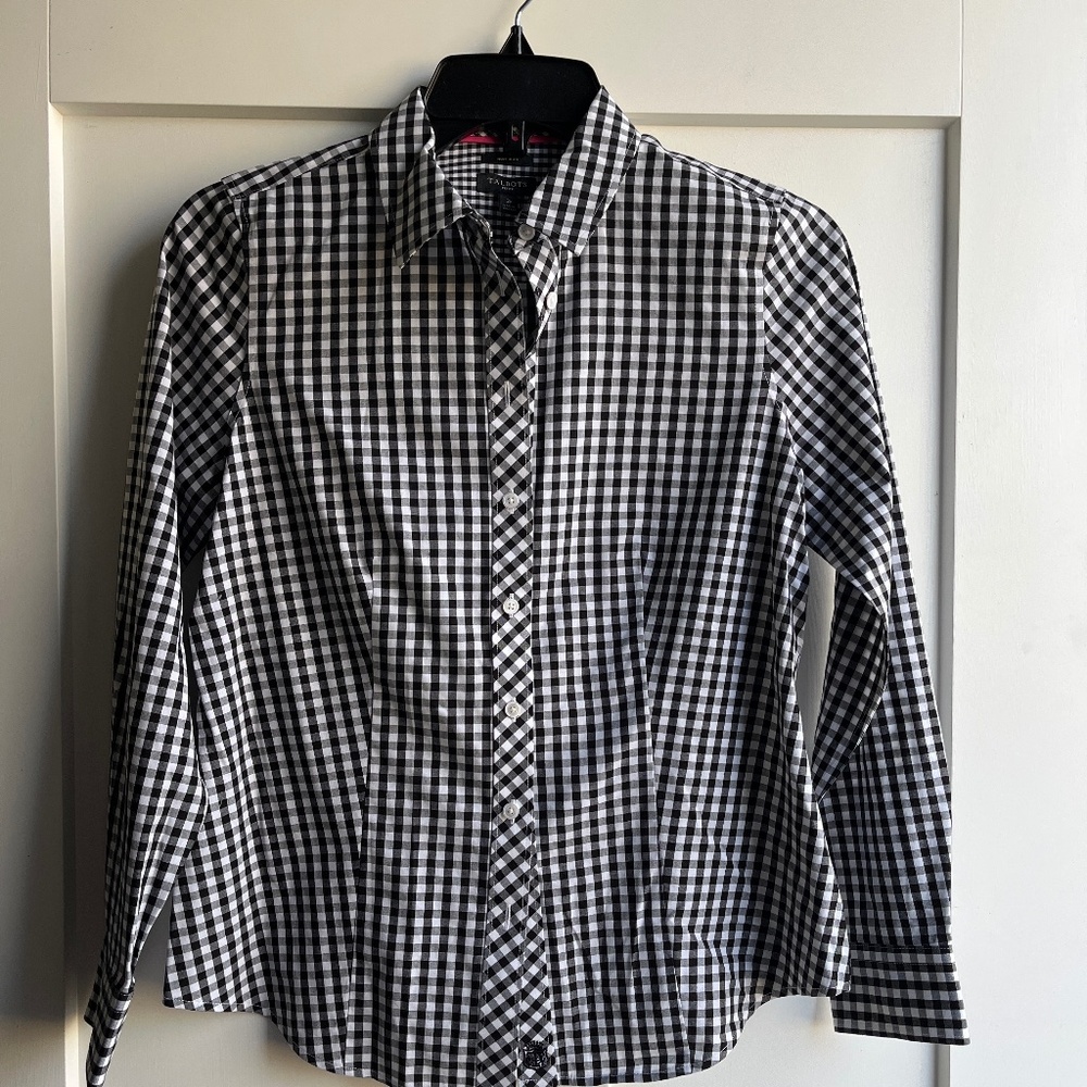 Talbots classic long sleeve non-iron shirt
